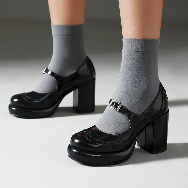 Klassische Orthopädische Schuhe mit zeitlosem Stil