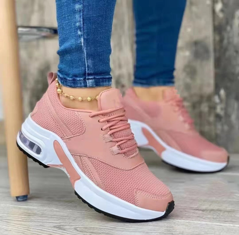 Klassische Orthopädische Schuhe mit zeitlosem Stil