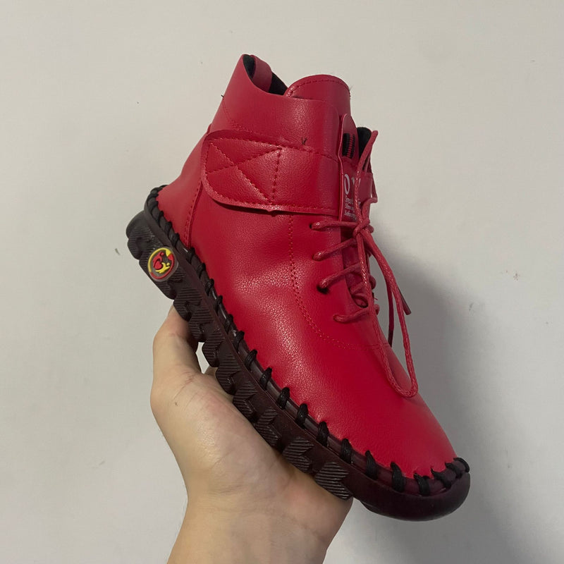 Klassische Orthopädische Schuhe mit zeitlosem Stil