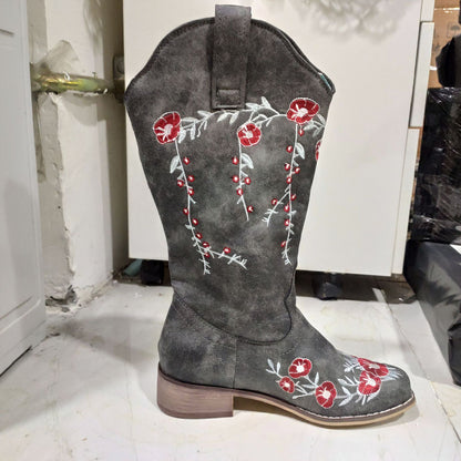 Anmutige Orthopädische Stiefel für modernen Look