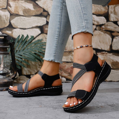 Anmutige Orthopädische Sandalen für modernen Look