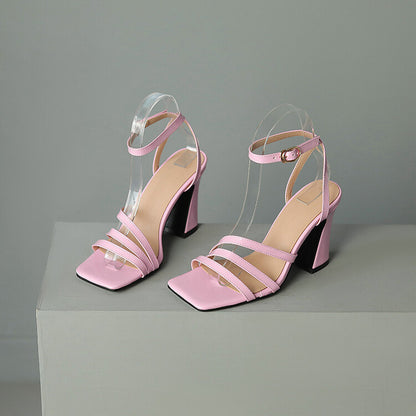 Schicke Orthopädische Sandalen mit einzigartigem Design