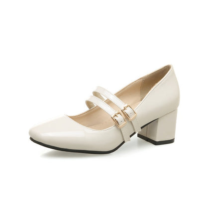 Klassische Orthopädische Schuhe mit zeitlosem Stil