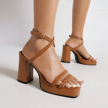 Vintage inspirierte Orthopädische Sandalen