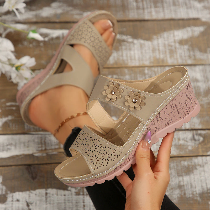 Anmutige Orthopädische Sandalen für modernen Look