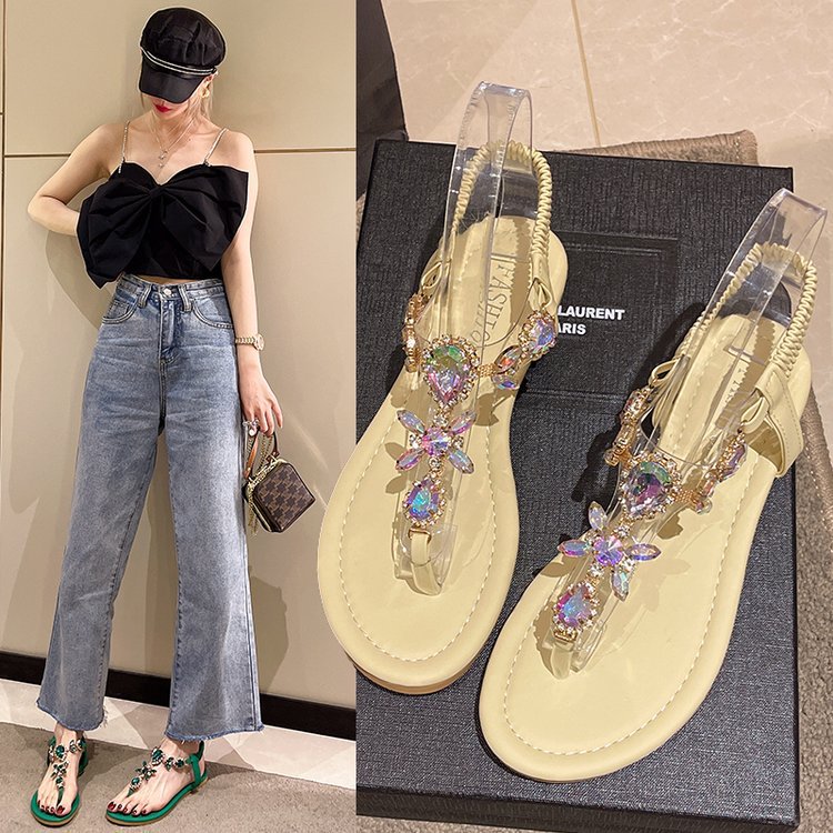 Anmutige Orthopädische Sandalen für modernen Look