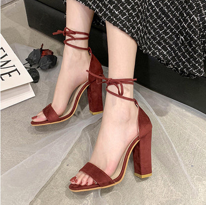 Elegante Orthopädische Sandalen für jeden Schritt