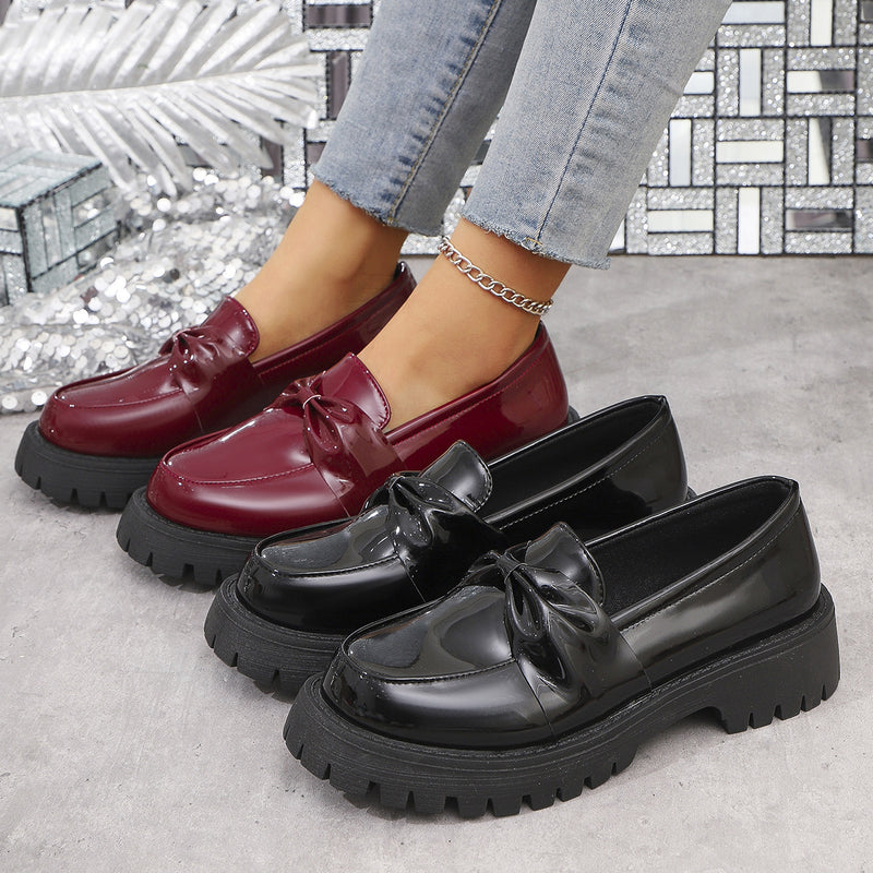 Schicke Orthopädische Schuhe mit einzigartigem Design