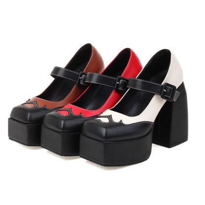 Klassische Orthopädische Schuhe mit zeitlosem Stil