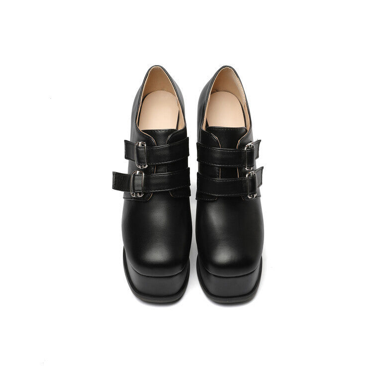 Schicke Orthopädische Schuhe mit einzigartigem Design