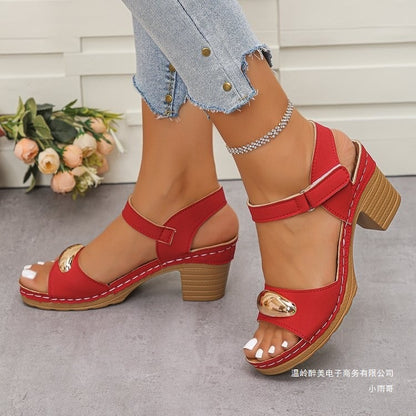 Schicke Orthopädische Sandalen mit einzigartigem Design