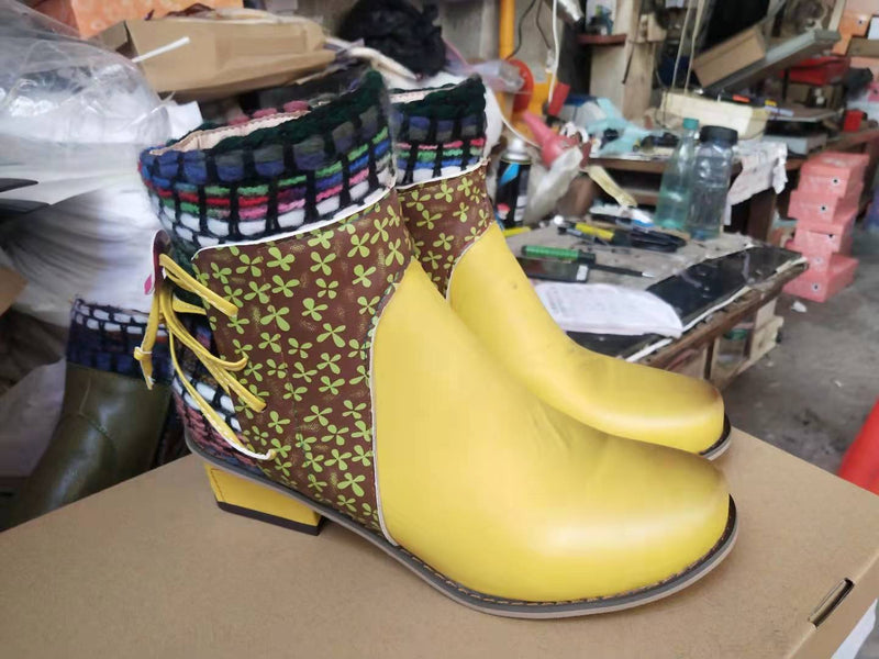 Anmutige Orthopädische Stiefel für modernen Look