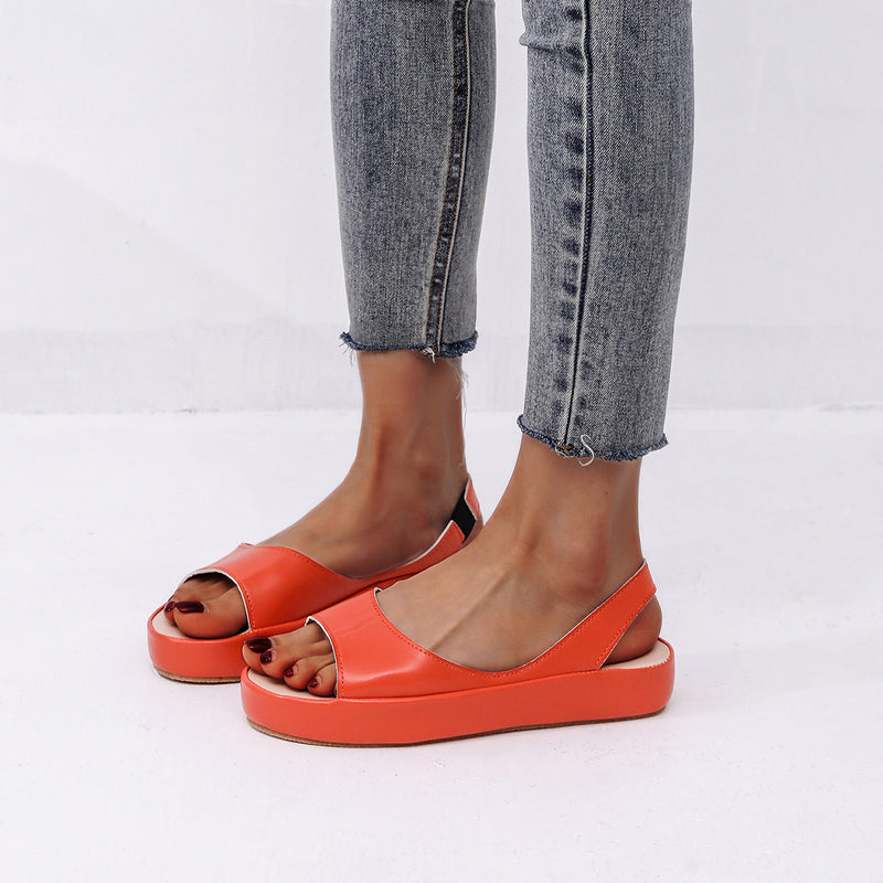 Anmutige Orthopädische Sandalen für modernen Look