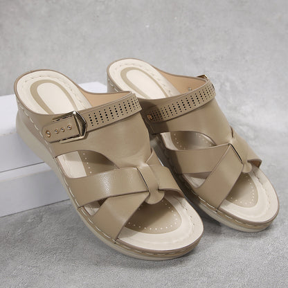 Anmutige Orthopädische Sandalen für modernen Look