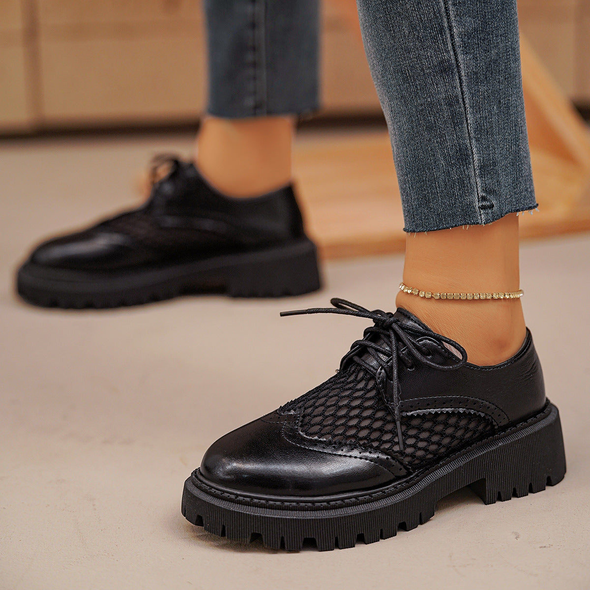 Schicke Orthopädische Schuhe mit einzigartigem Design