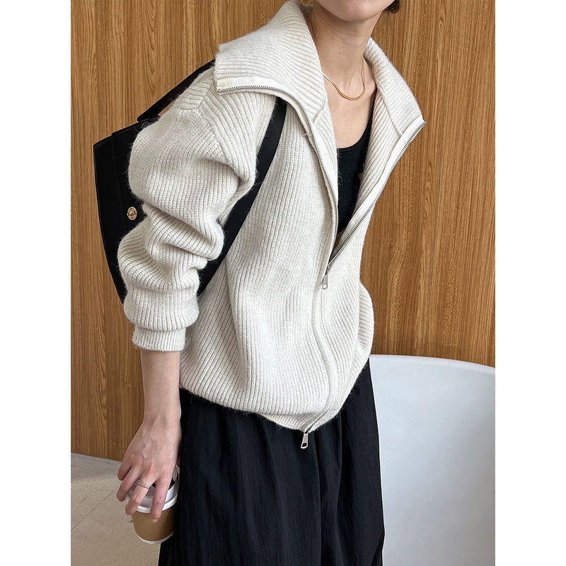 Anmutig gestaltete Pullover