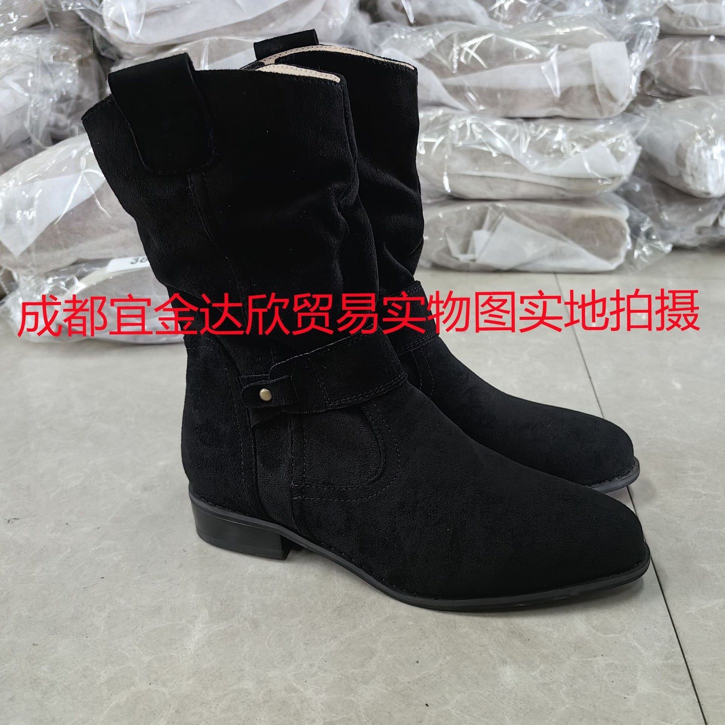 Schicke Orthopädische Stiefel mit einzigartigem Design