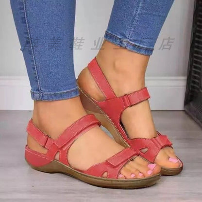 Klassische Orthopädische Sandalen mit zeitlosem Stil