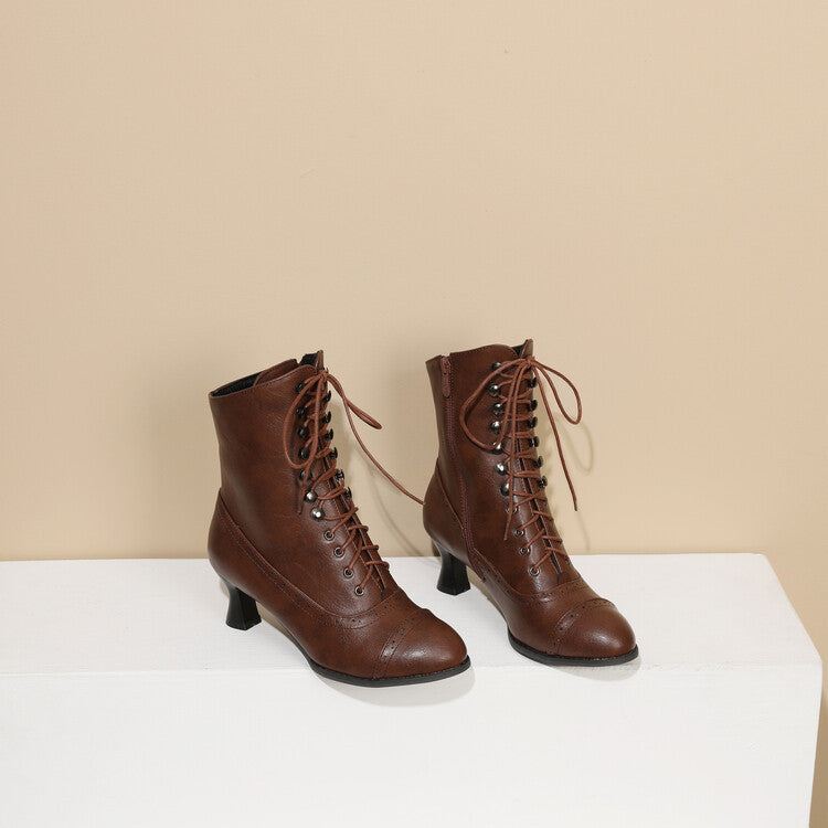 Schicke orthopädische Stiefel mit einzigartigem Design