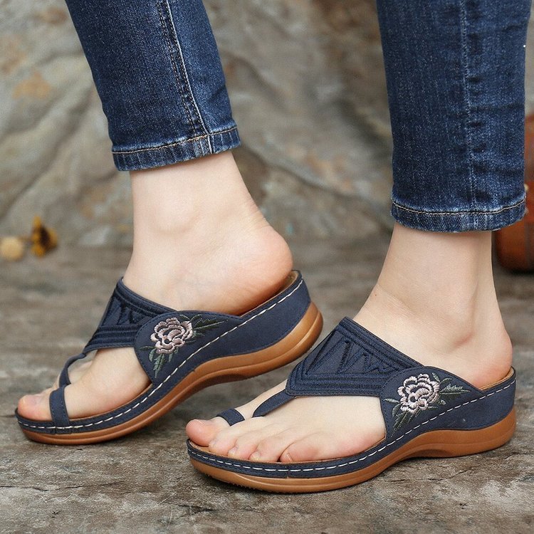 Wunderschön gefertigte Orthopädische Sandalen