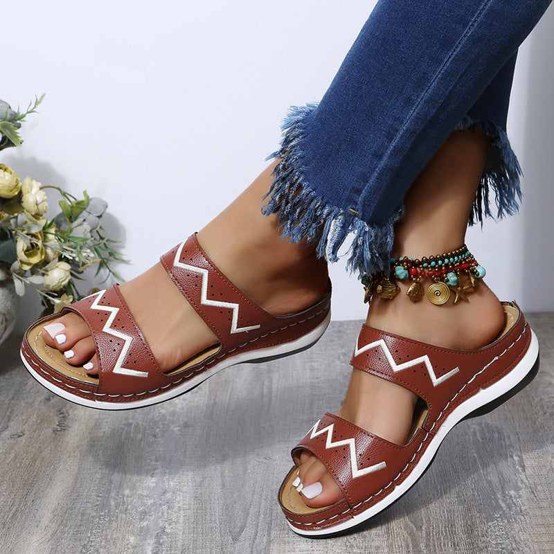 Vintage inspirierte Orthopädische Sandalen