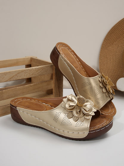 Anmutige Orthopädische Sandalen für modernen Look