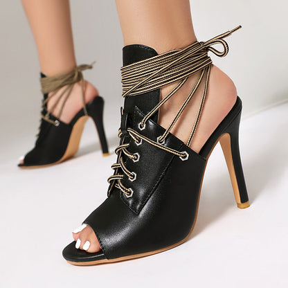 Wunderschön gefertigte Orthopädische Sandalen