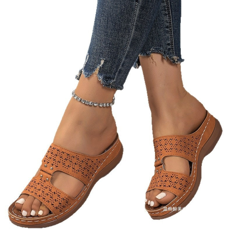 Anmutige Orthopädische Sandalen für modernen Look