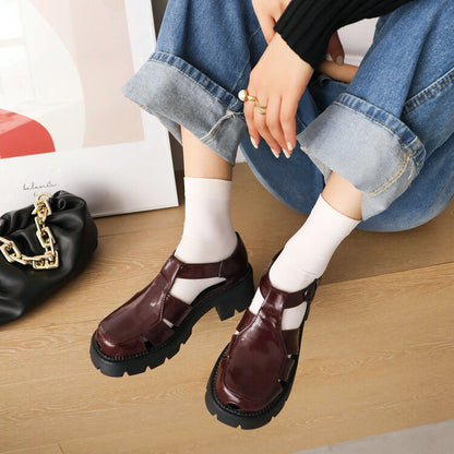 Wunderschön gefertigte Orthopädische Sandalen