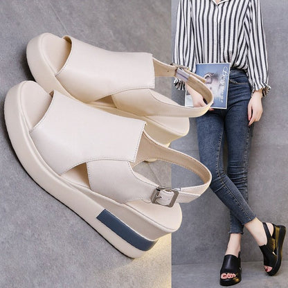 Klassische Orthopädische Sandalen mit zeitlosem Stil