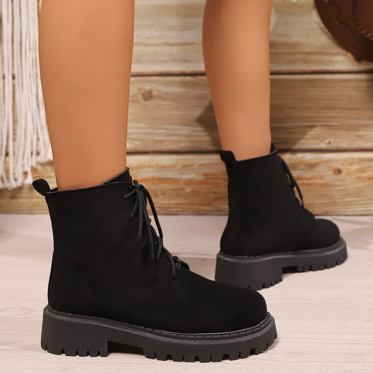 Klassische Orthopädische Schuhe mit zeitlosem Stil