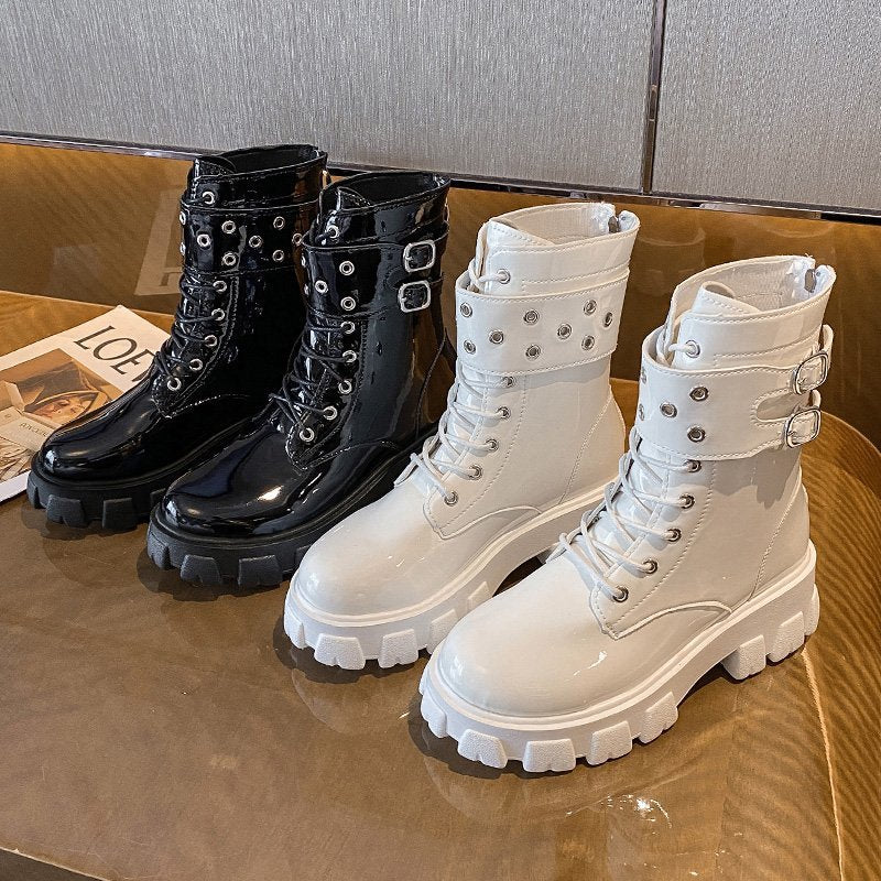 Anmutige Orthopädische Stiefel für modernen Look