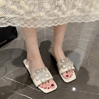 Schicke Orthopädische Sandalen mit einzigartigem Design