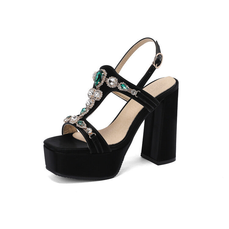 Klassische Orthopädische Sandalen mit zeitlosem Stil