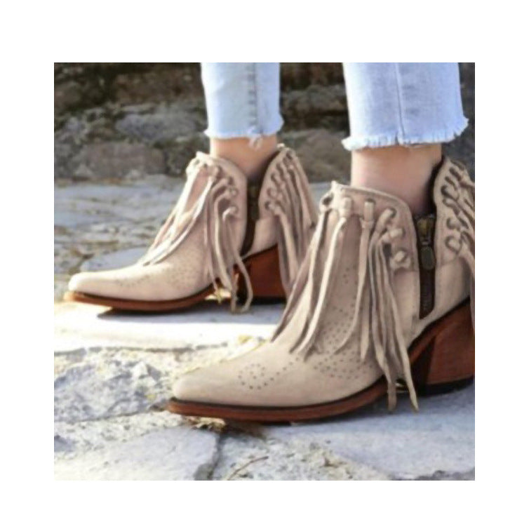 Anmutige Orthopädische Stiefel für modernen Look