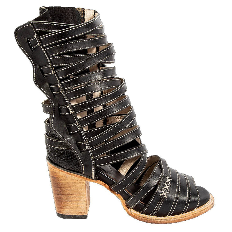 Wunderschön gefertigte Orthopädische Sandalen