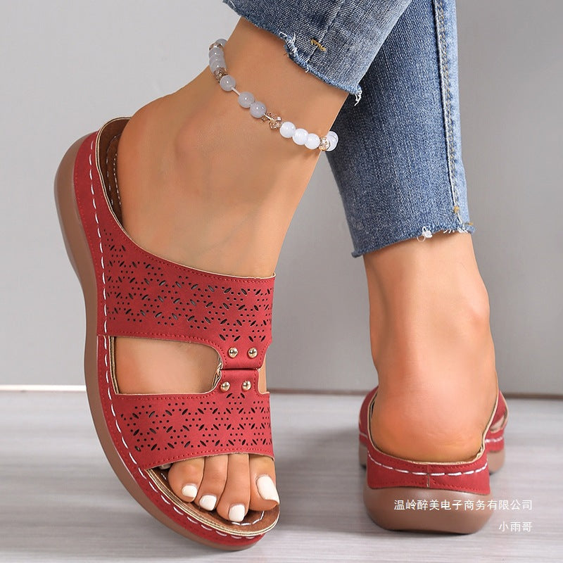 Anmutige Orthopädische Sandalen für modernen Look