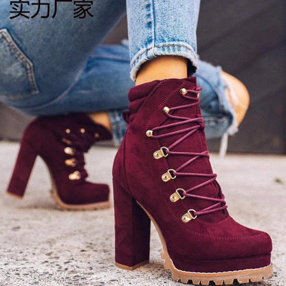 Vintage-inspirierte orthopädische Stiefel