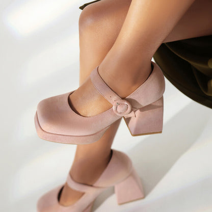 Schicke Orthopädische Schuhe mit einzigartigem Design