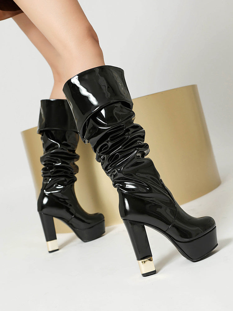 Schicke Orthopädische Stiefel mit einzigartigem Design