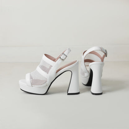 Schicke Orthopädische Sandalen mit einzigartigem Design