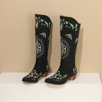 Schicke Orthopädische Stiefel mit einzigartigem Design