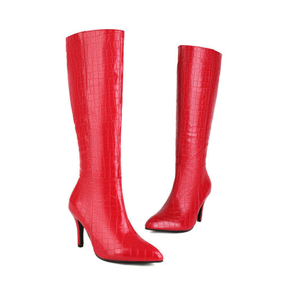 Schicke orthopädische Stiefel mit einzigartigem Design