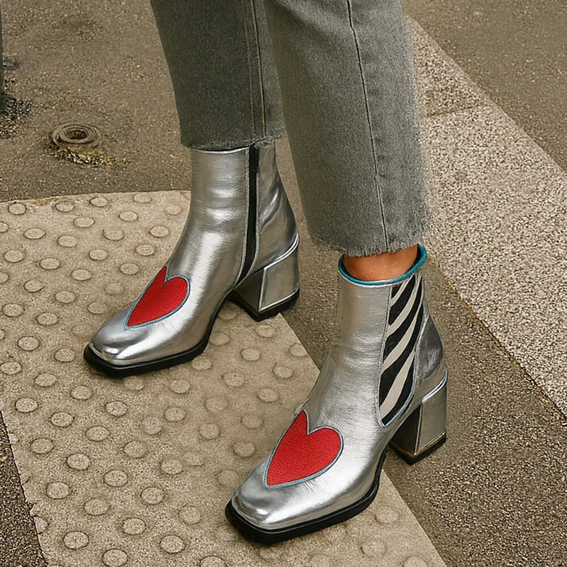 Wunderschön gefertigte Orthopädische Stiefel