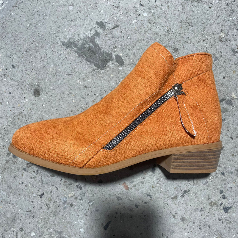 Anmutige Orthopädische Stiefel für modernen Look