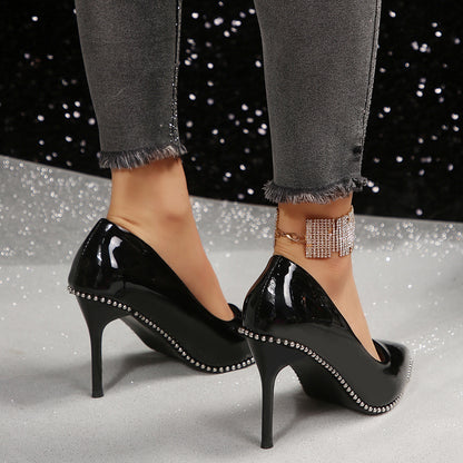 Klassische Orthopädische Absatzschuhe mit zeitlosem Stil