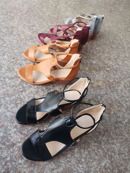 Klassische Orthopädische Sandalen mit zeitlosem Stil