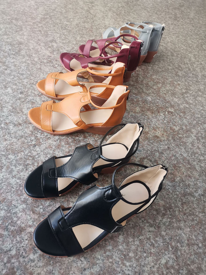Klassische Orthopädische Sandalen mit zeitlosem Stil