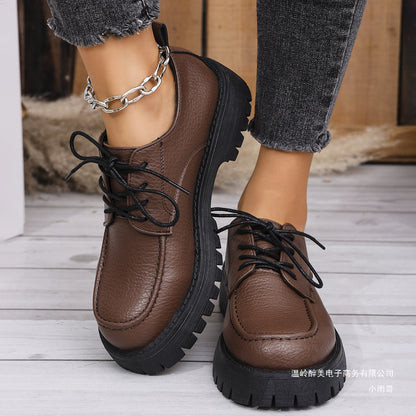 Klassische Orthopädische Schuhe mit zeitlosem Stil