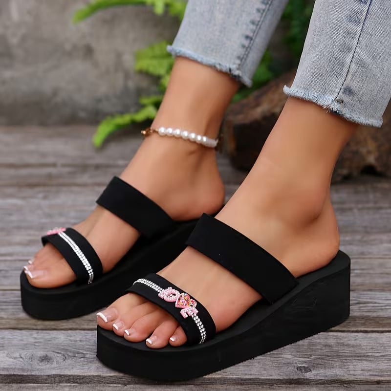 Anmutige Orthopädische Sandalen für modernen Look